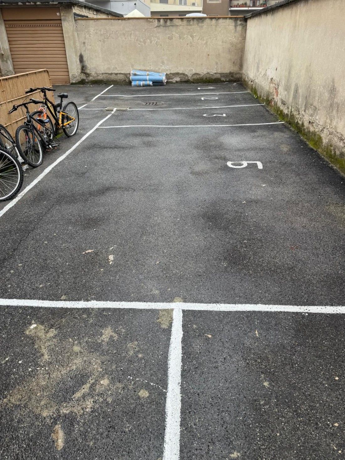 Posti auto di diverse dimensioni, Cologno Monzese - foto 2 di 9