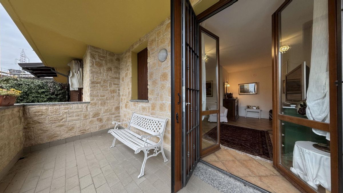 Splendida villa con giardino terrazzo e box triplo, Brugherio - foto 28 di 46